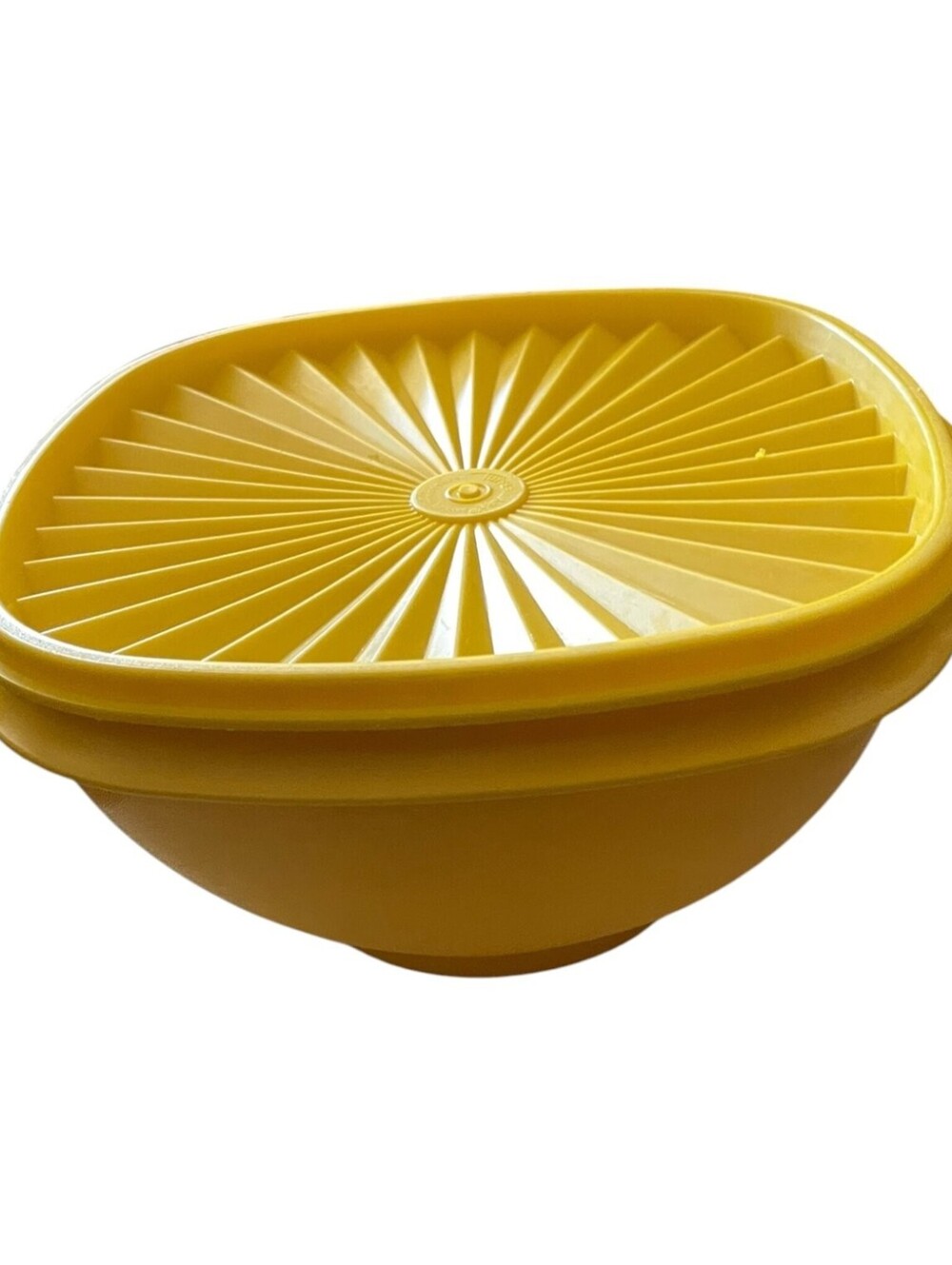 Vintage Tupperware Yellow Square Mixing Serving Bowl with Lid 630-7